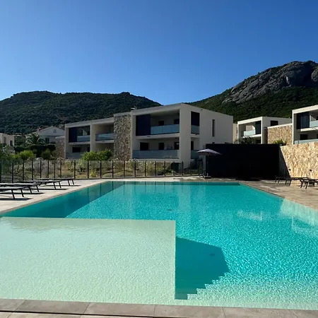 Dans Résidence Avec Piscine Appartamento