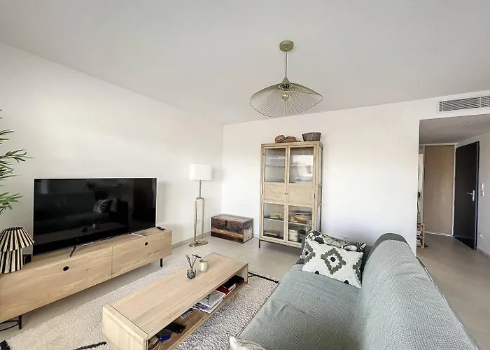 Daire Dans Avec Piscine